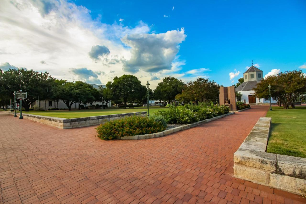Вилла Fredericksburg Farmhaus Экстерьер фото